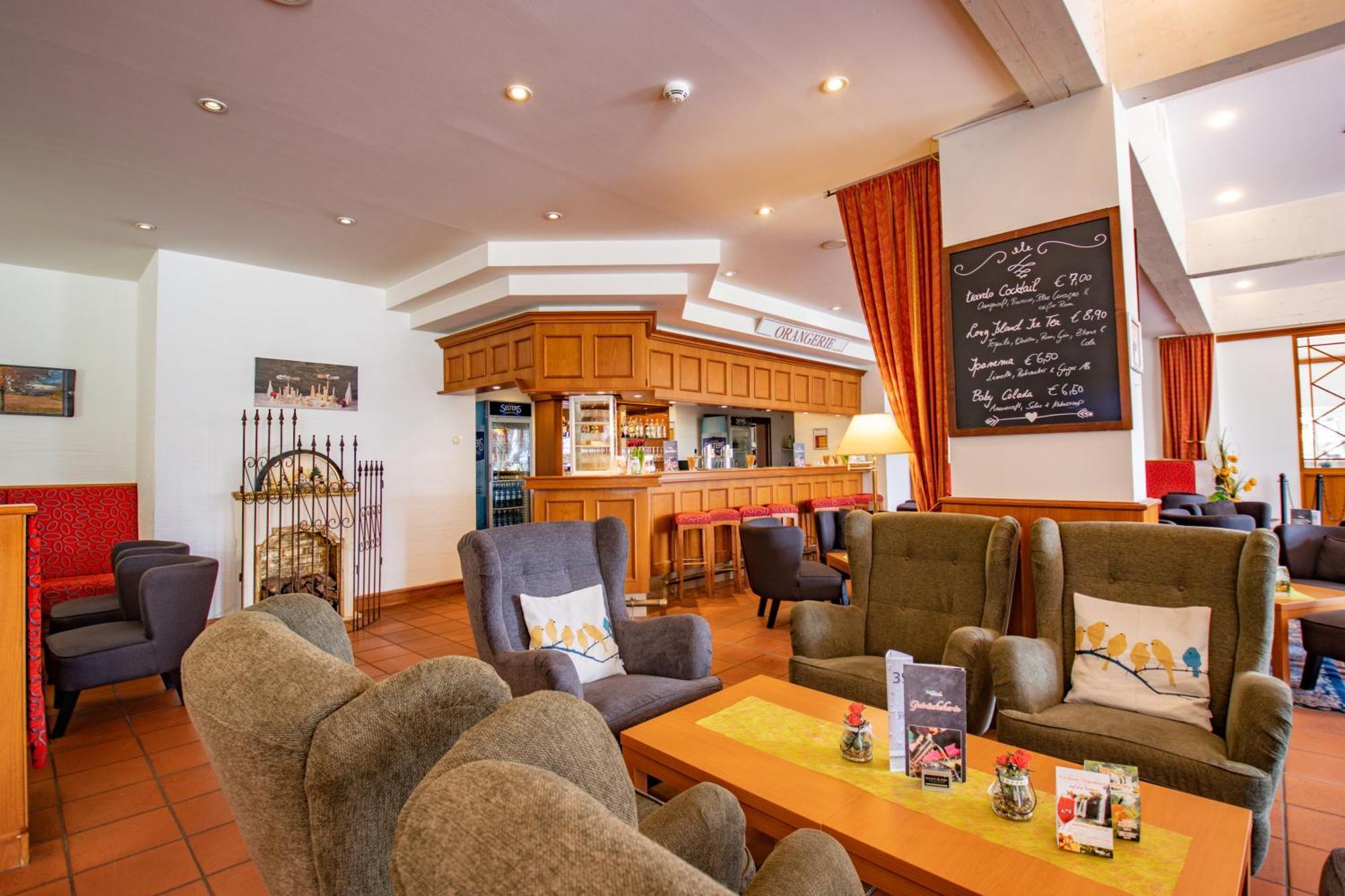 זיפן Panorama Berghotel Wettiner Hoehe מראה חיצוני תמונה
